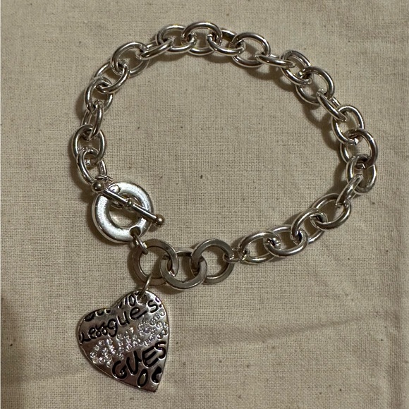 Guess 8 Inch Big Link Silver-Toned Bracelet with Heart Charm. - Picture 2 of 5